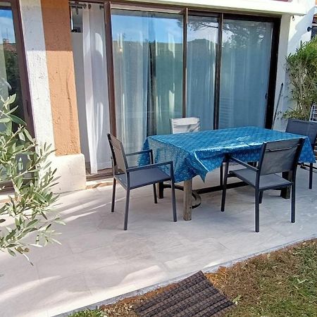 Port Cogolin, T2 Calme Dans Belle Residence, Piscine, Proche St Tropez Exterior foto